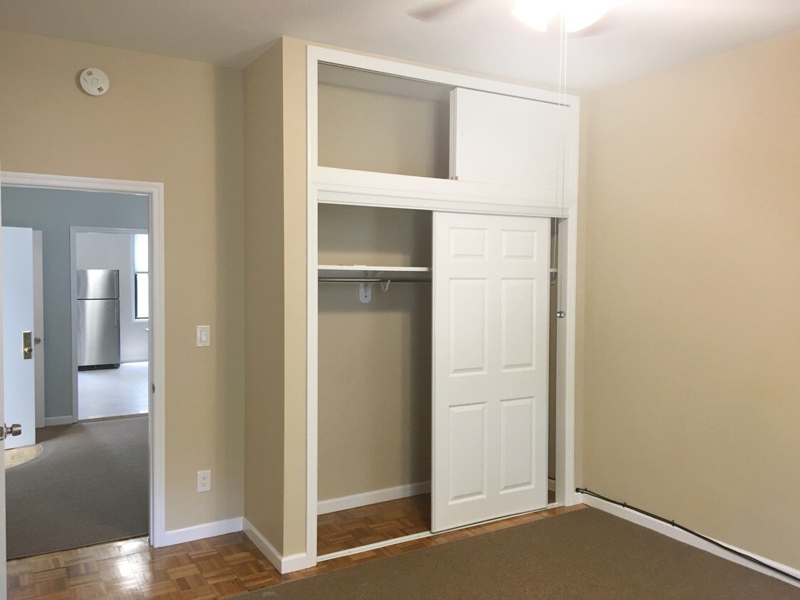 Foto principal - 1818 Linden St
