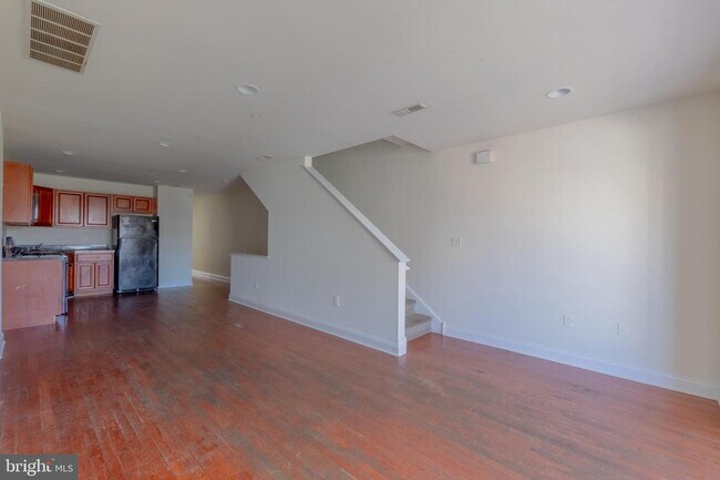 Foto del edificio - 1716 W Norris St