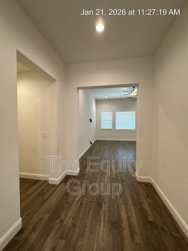 Foto del edificio - 1829 W Prescott Ave