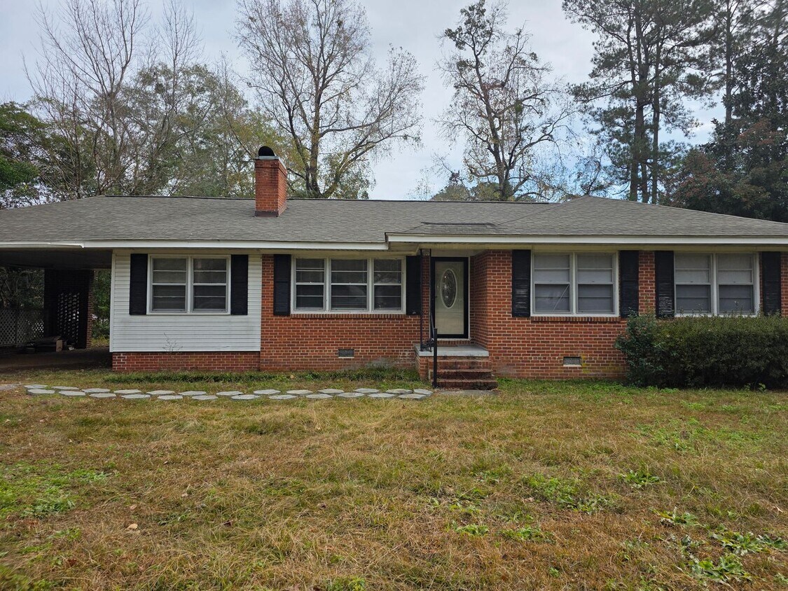 Foto principal - 107 Creek Dr