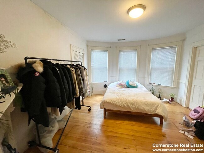 Foto del edificio - 11 Sachem St