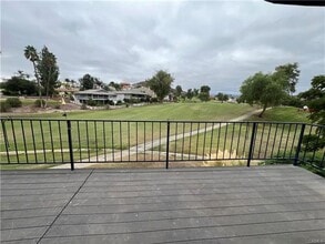 Building Photo - 30500 Greenbriar Ct