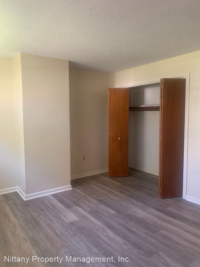 Building Photo - 2 br, 1.5 bath House - 245 Johnson Terrace