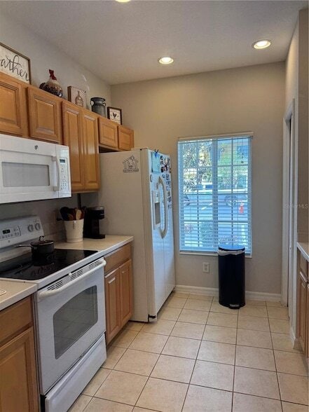 Building Photo - 12993 Coyote Ln