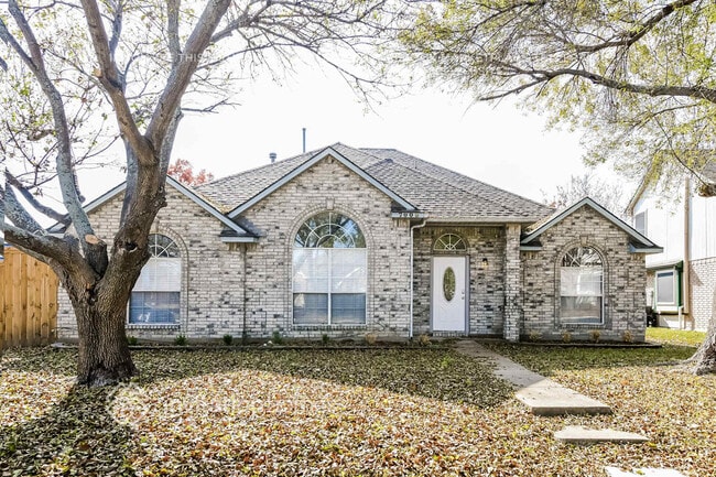 Building Photo - 7005 Longo Dr