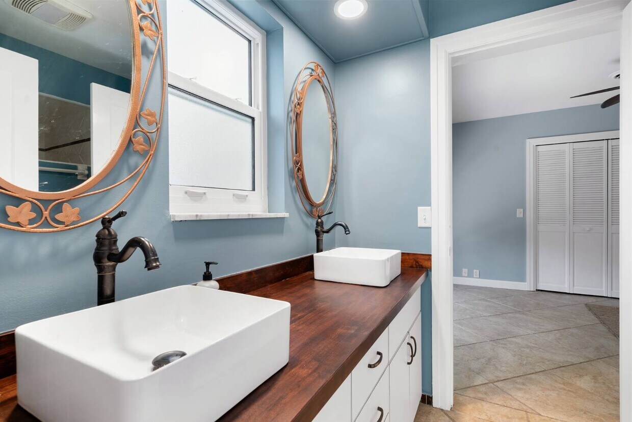 Foto principal - 611 Date Palm Rd
