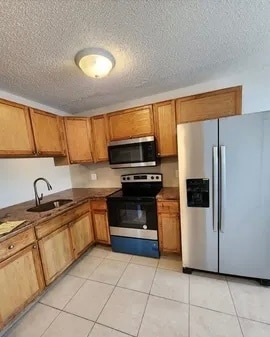 Building Photo - 4118 Lakeside Dr