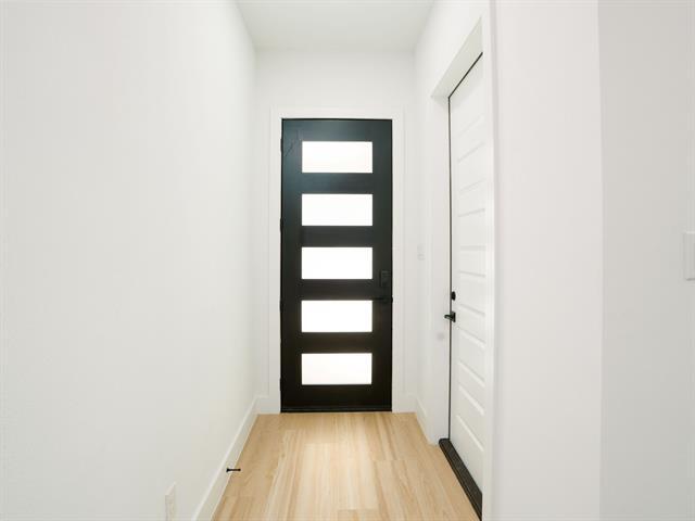 Building Photo - 5851 Millar Dr