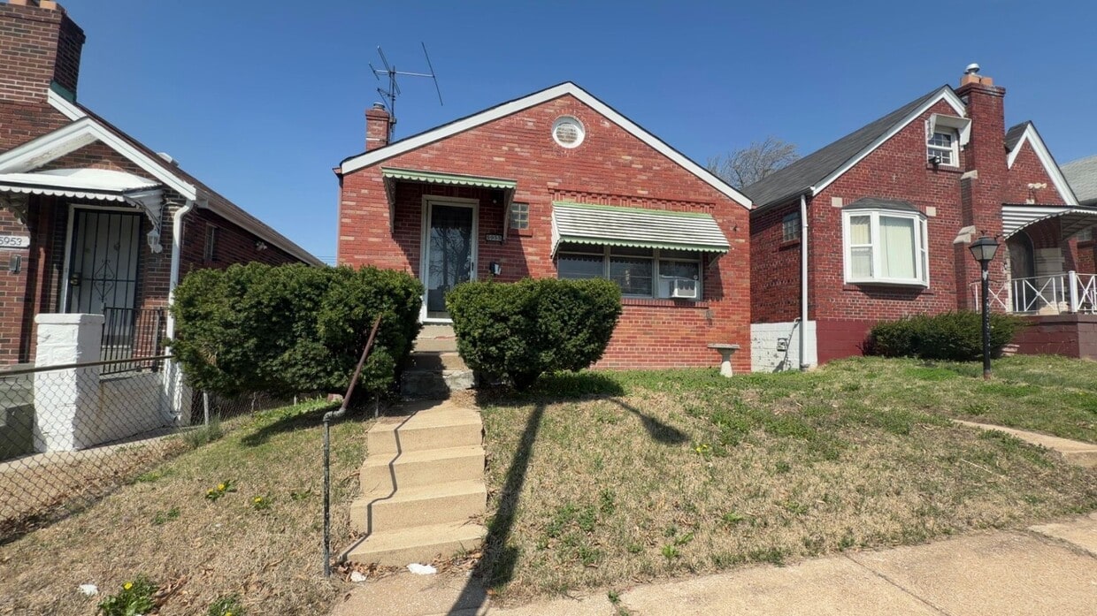 Photo - 5955 Floy Ave