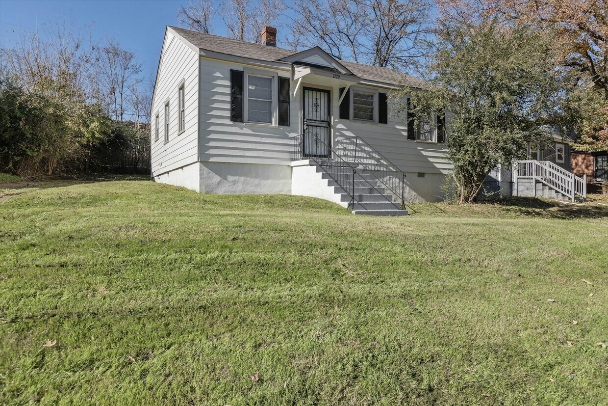 Photo - 1779 Preston Street