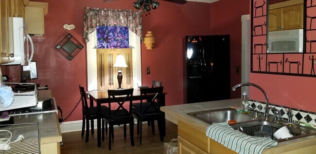 Eat in kitchen - 8 Peckham Ave