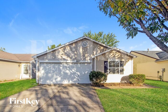 Foto principal - 2019 Blue Pine Ln
