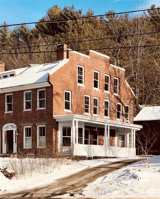 Primary Photo - 1 Concord St