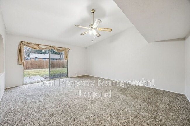 Building Photo - 317 E Grenoble Dr