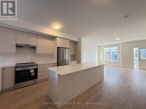 Building Photo - 183 Seguin St