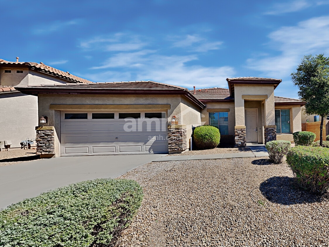 Primary Photo - 10053 N 85th Dr