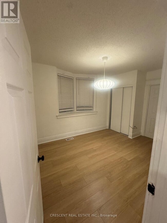 Building Photo - 1057 Davenport Rd