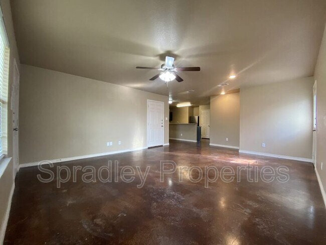 Foto del edificio - 1573 Brady Way