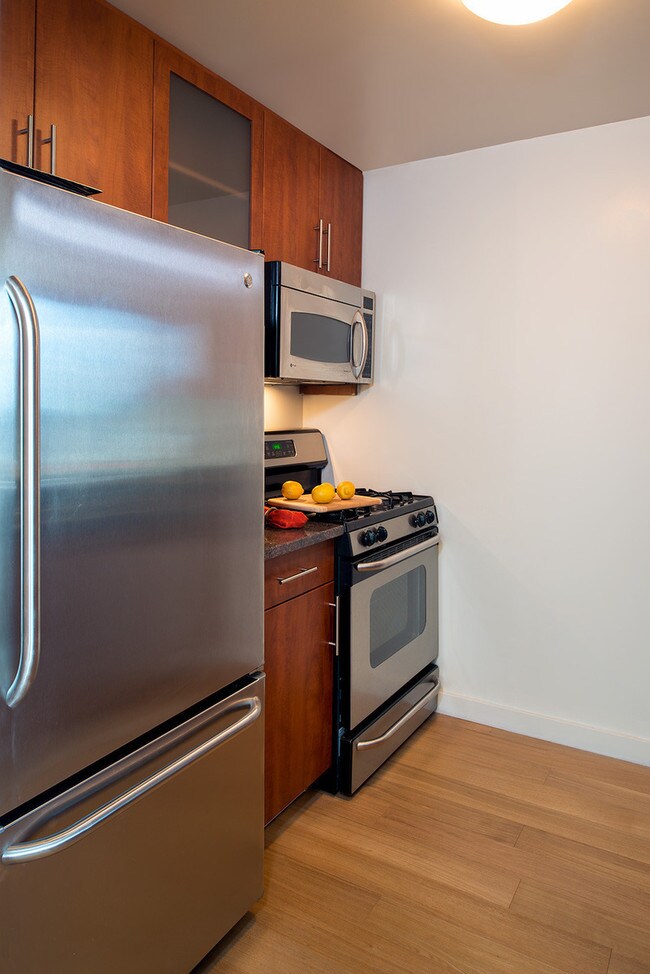 Foto del edificio - 260 W 54th St