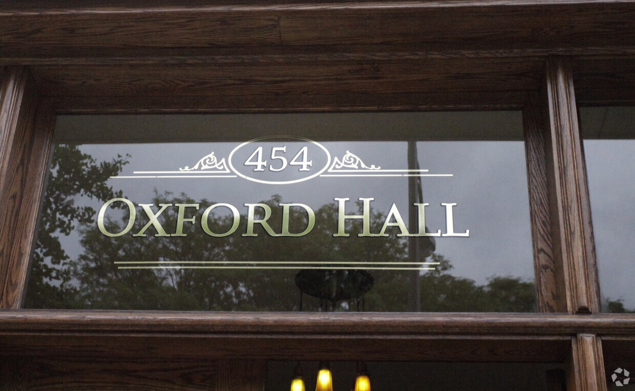 Building Photo - Oxford Hall
