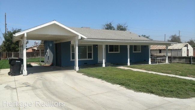 Building Photo - 977 E Grangeville Blvd