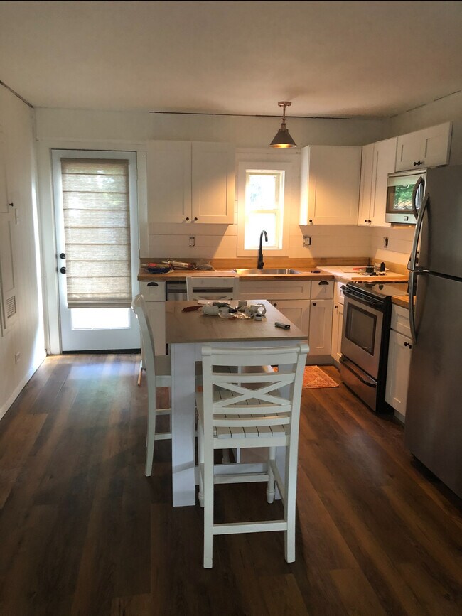 Foto del edificio - 206 E Paschal St