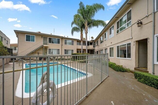Foto del edificio - 3845 Potomac Ave
