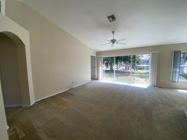 Building Photo - PRICE REDUCTION: Spacious and Charming 3 B...