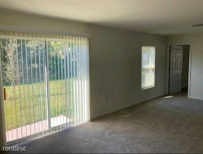 Building Photo - 3 br, 2 bath House - 4281 Golfair Lane