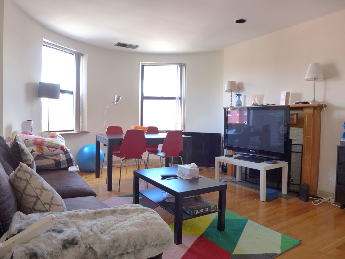 87 Gainsborough St Unit 105, Boston, MA 02115 Apartments in Boston