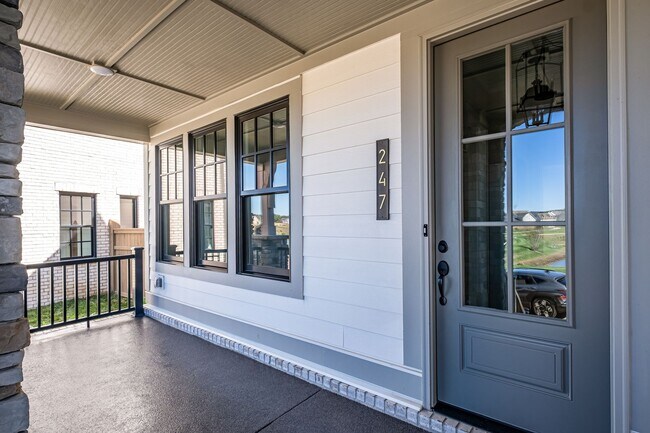 Building Photo - 247 Asterwood Cir