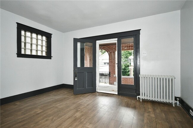 Foto del edificio - 1404 Marlboro Ave