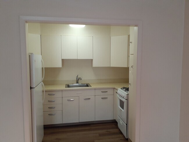 Foto del edificio - 66 North Lake Dr