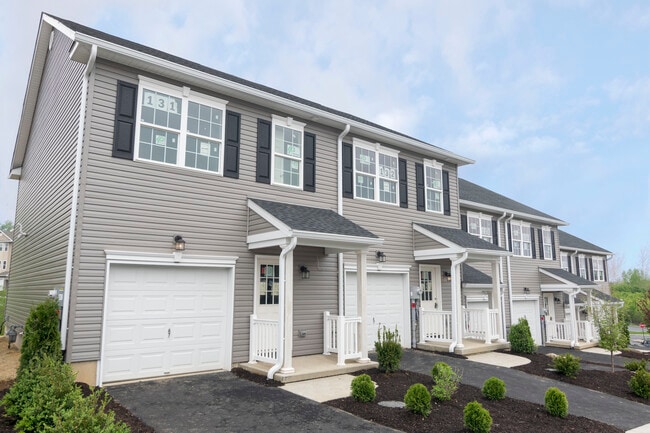 Building Photo - 2023 Arey Ln