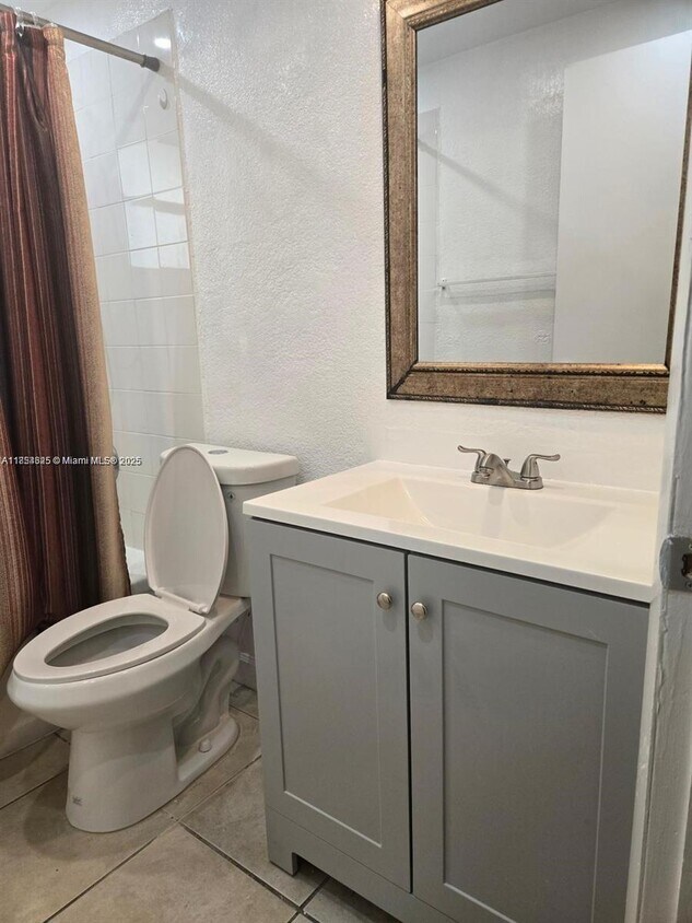 Foto del edificio - 4841 NW 9th Dr