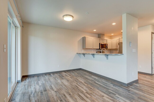 Foto del edificio - 2 bed 2 Bath Condo in Summerwind Community