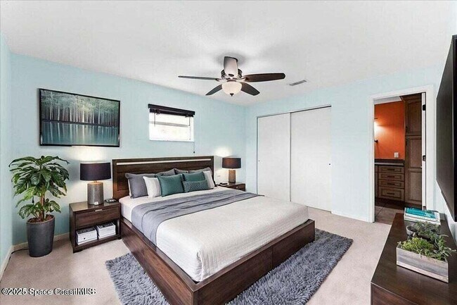 Foto del edificio - 1527 Spruce Rd