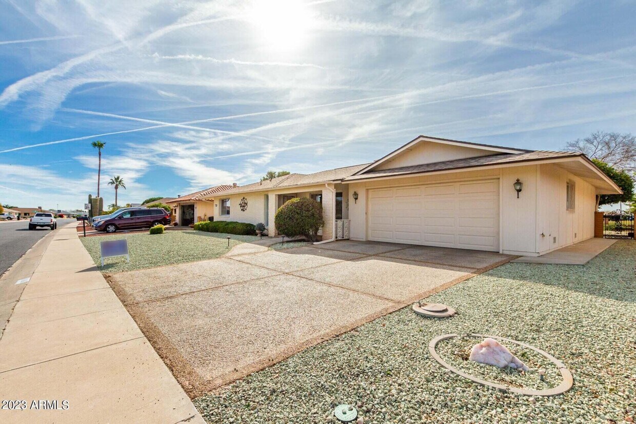 17838 W Country Club Dr, Sun City, AZ 85373 House for Rent in Sun