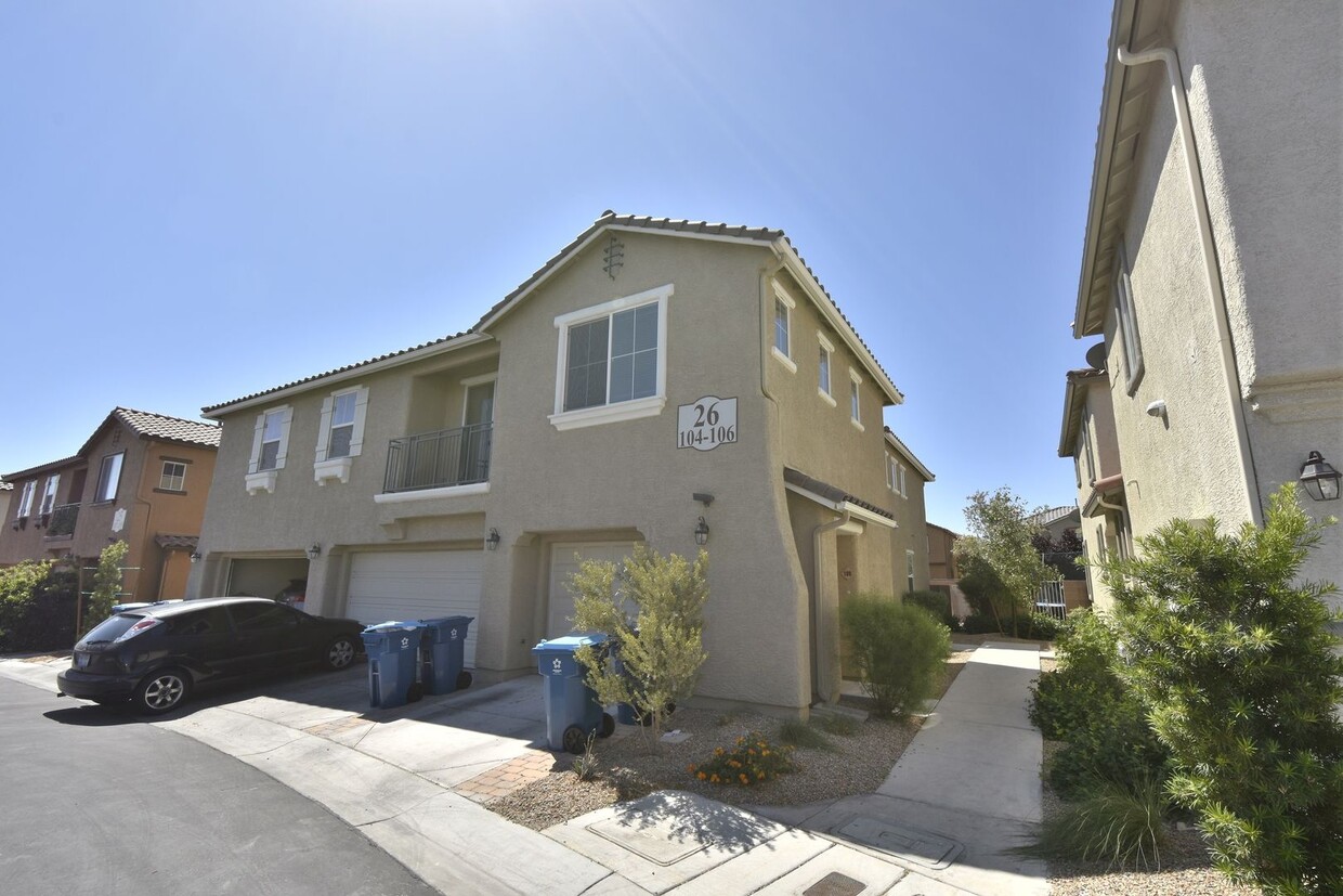 Primary Photo - Beautiful 2 Bed 2 Bath Condo With Car Gara...