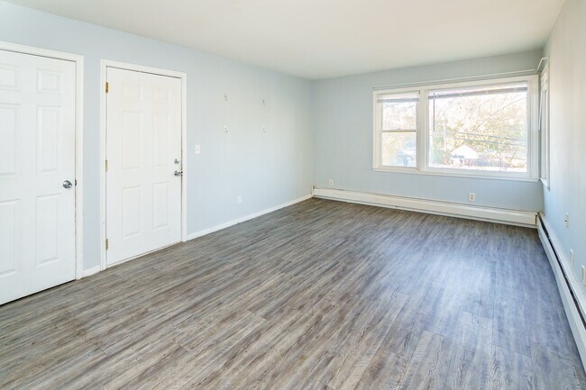 Building Photo - 1709 N 26th Ave