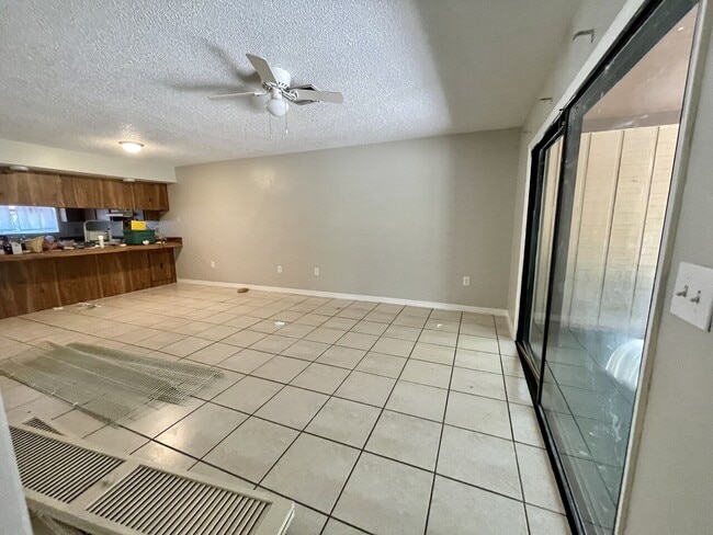 Building Photo - 8089 Omaha Cir.