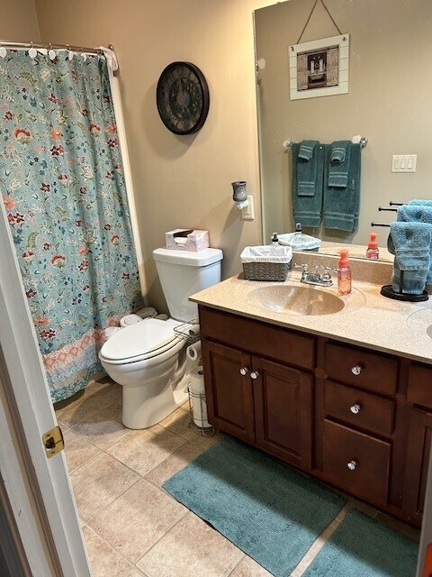 Building Photo - 84 Valley Ln