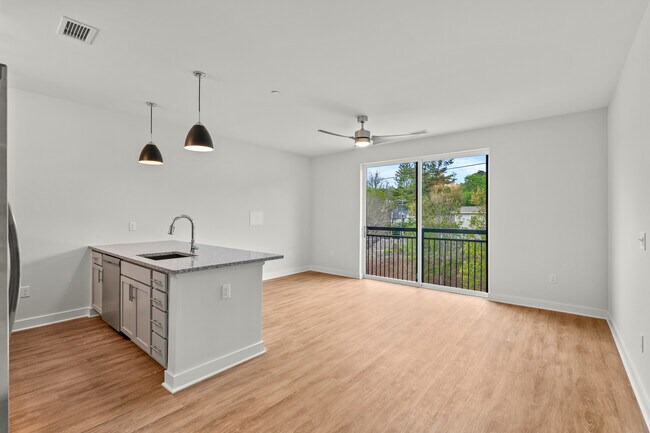 1 habitación - Estándar con habitación adicional - Reed Creek Greenway Apartments