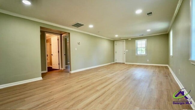 Building Photo - 311 S 2nd St