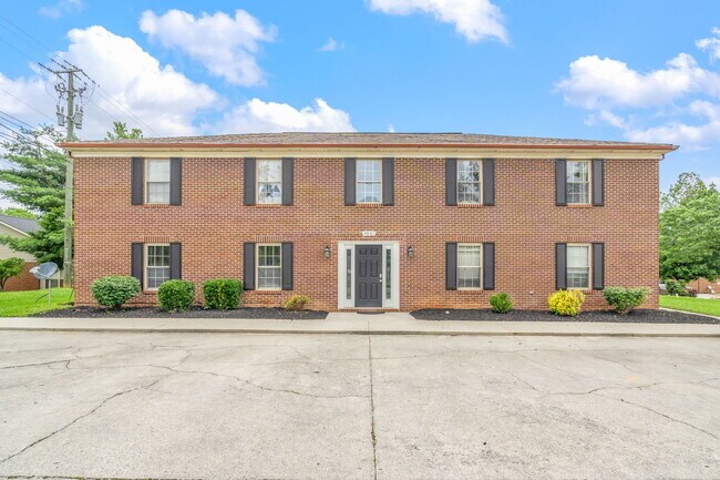 Foto del edificio - 4801 Cannon Ridge Dr