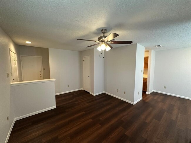 Building Photo - 12314 Abney Dr