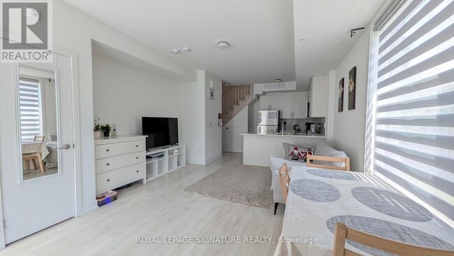 Building Photo - 3472 Widdicombe Way