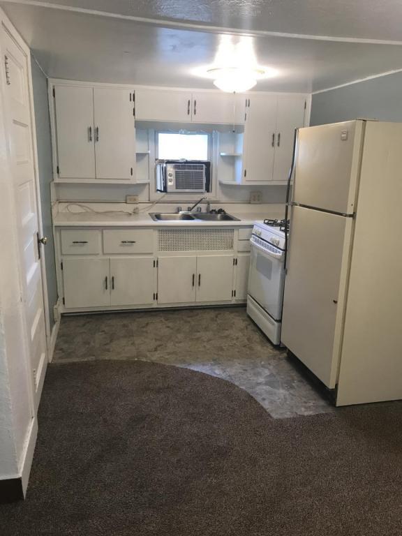 Foto del edificio - 7727 W Beachwood Ave