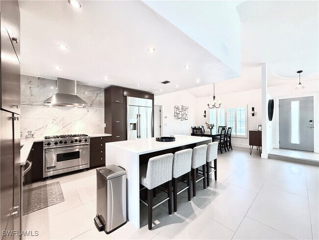 Foto del edificio - 3631 1st Ave NW