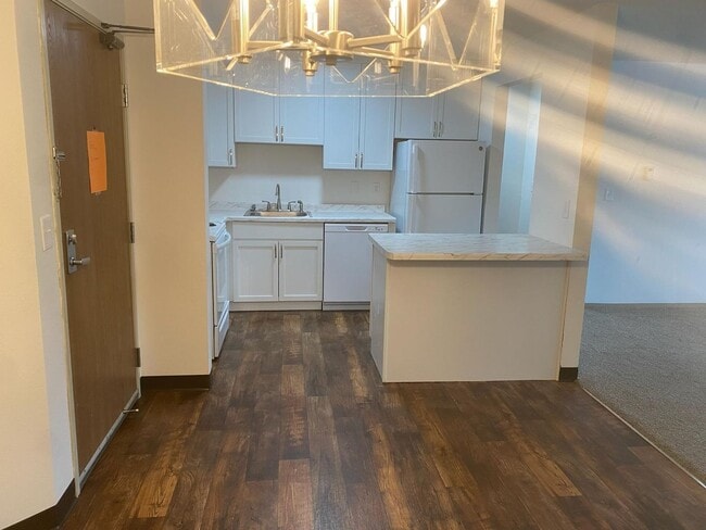 Interior Photo - The Grove of White Bear Lake